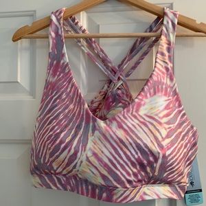 NWT sports bra